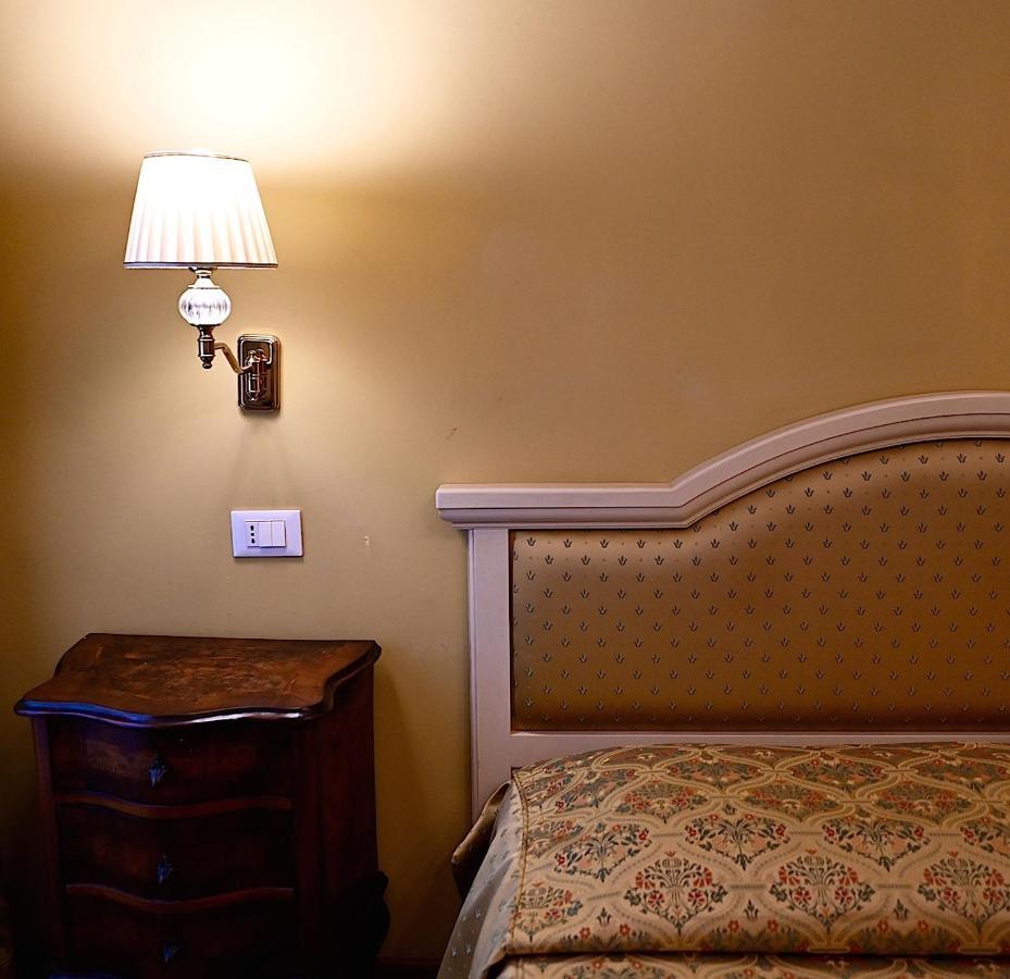 Chandeliers Apartment Venice Luaran gambar
