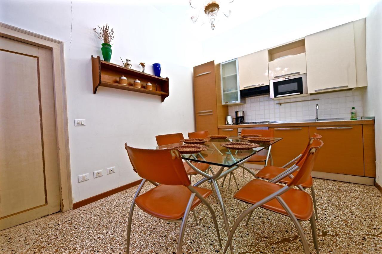 Chandeliers Apartment Venice Luaran gambar